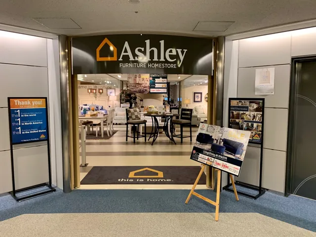 アシュレイホームストア 神戸店