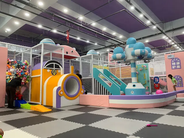 KidsZone Indoor Playground