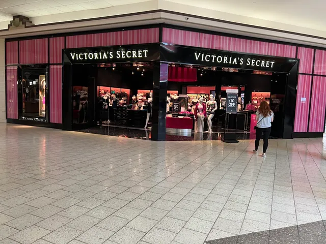 Victoria's Secret & PINK