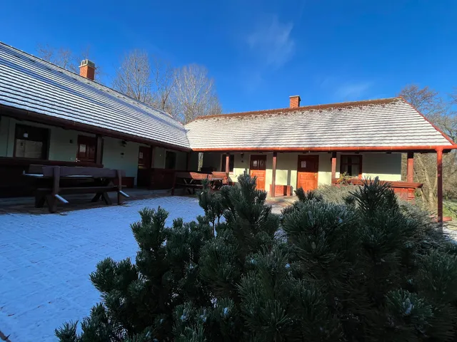 Forrás Vendégház Jakuzzis szállás Bakonyjákó