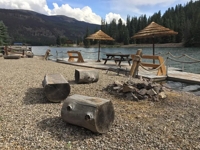 Lake San Cristobal Lodge