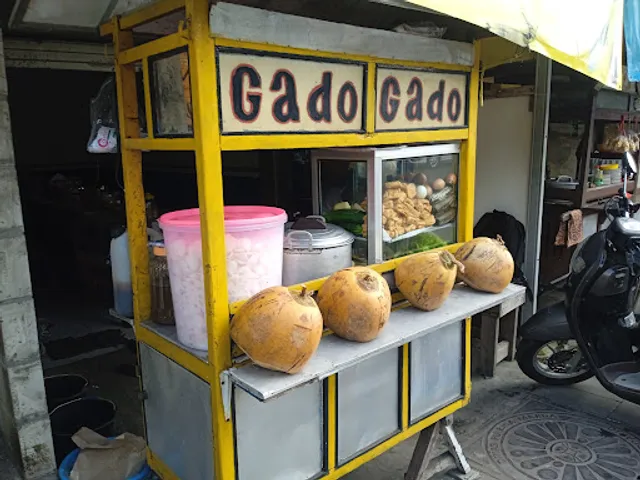 Gado Gado Monginsidi 54 (Bu Ninik)