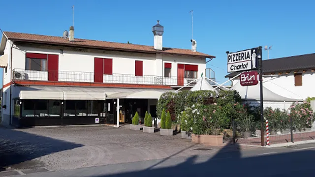Pizzeria CHARLOT s.a.s. di Zappalorto Ezio & C