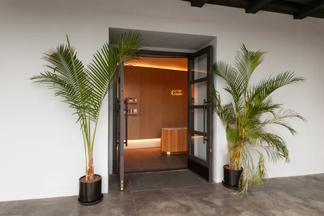 Pause West Des Moines