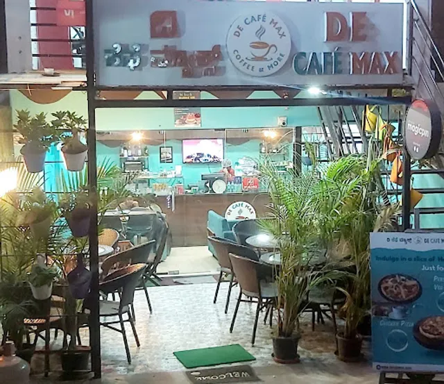 De Cafe Max