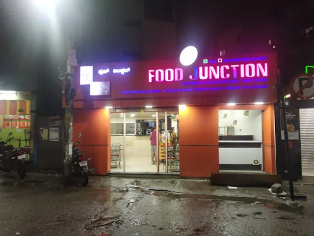 Food junction