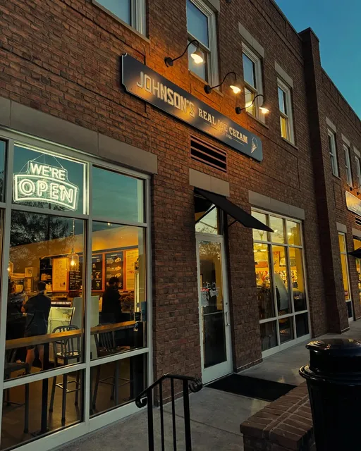 Johnson's Real Ice Cream, New Albany