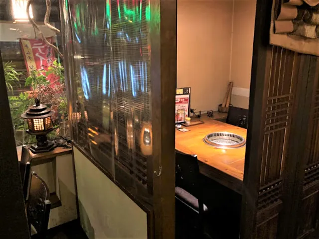 焼肉かやらん センター南駅前店