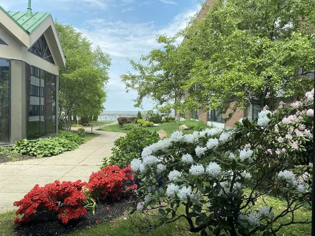 Clarion Hotel Conference Center on Lake Erie