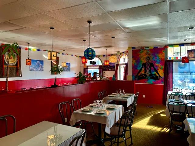 Everest Himalayan Cuisine, Encinitas, Downtown 101 Highway CA