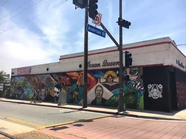 Self Help Graphics & Art