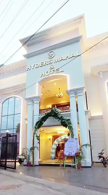 Hyders Mahal & Hotel