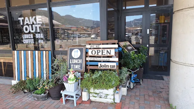 Cafe & Restaurant Join us