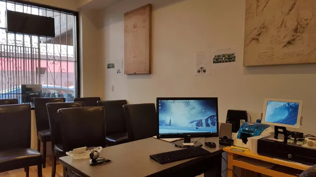 Hollywood Easy Clinic