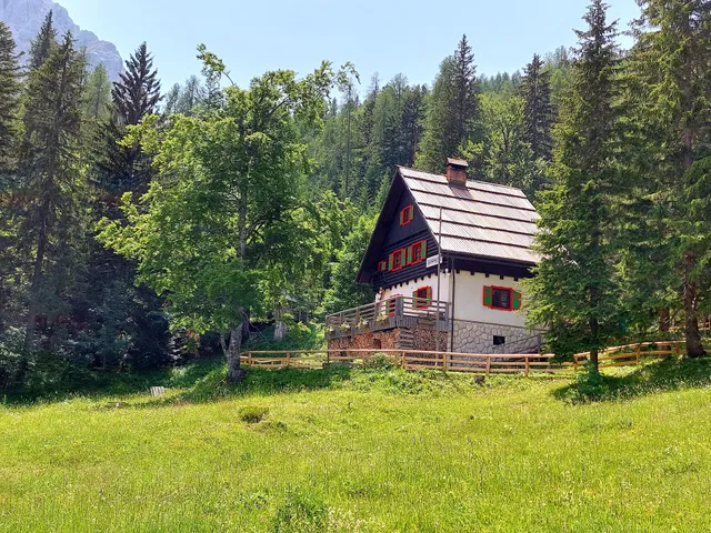 Tonkina koča na Vršiču