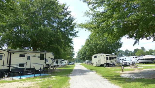 Lakeside Landing RV Park & Marina