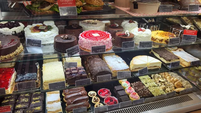 Asprod Piekarnia-Cukiernia