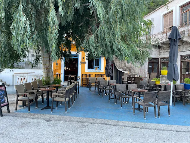 Fiorendino's Snack Bar And Cafe