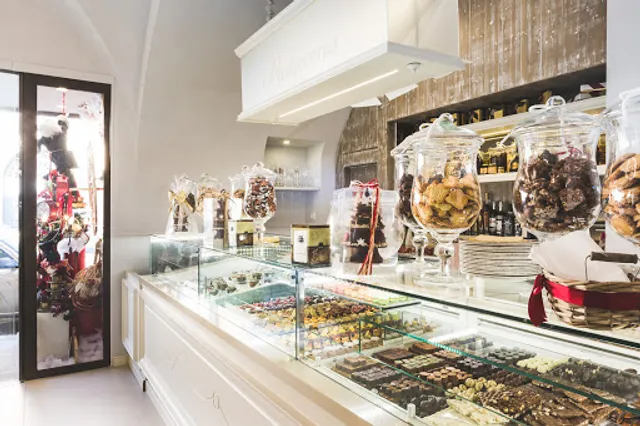 MARIALUISA PASTICCERIA