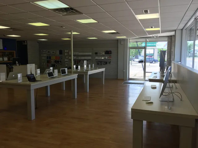 Computer Hardware Inc. - Apple Authorized Service Provider and Premier Partner / Lenovo Business Partner