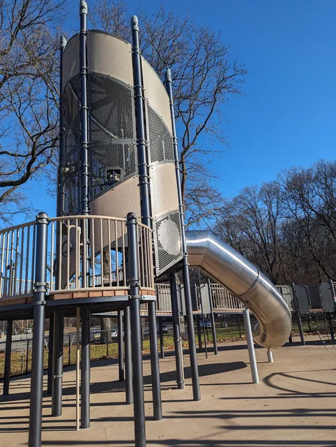 CUNNINGHAM PARK PLAYGROUND