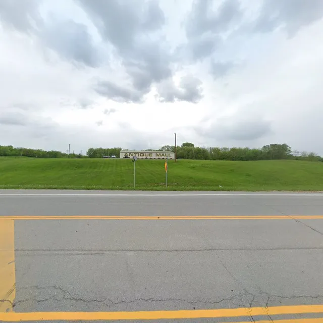 Cummings Corner Antiques