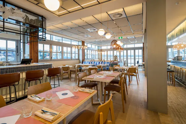 Franklin Wharf Restaurant and Bar