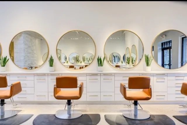 Santé Beauty Creatives- formerly District on 50th Salon + Spa
