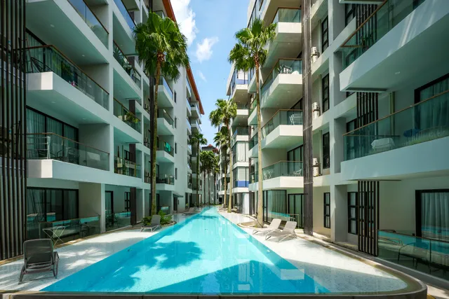 Palmyrah Surin Apartments by Beringela