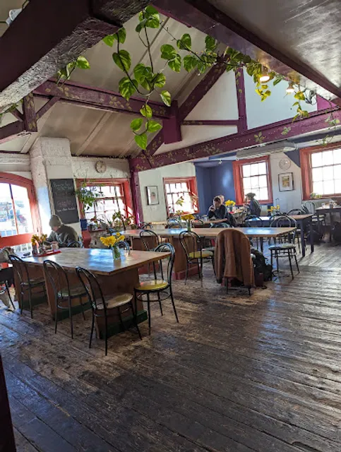 The Egg Vegetarian Cafe