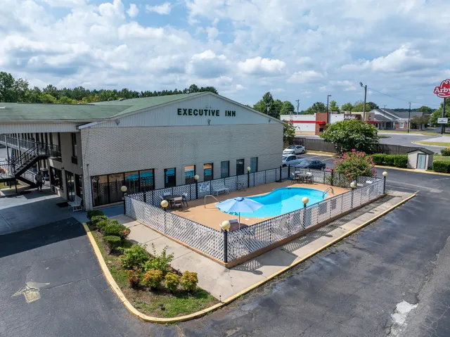 Executive Inn
