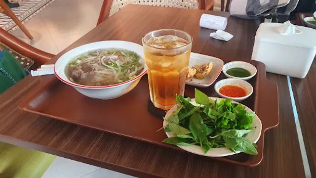 Pho Ba Ba, Pacific Place