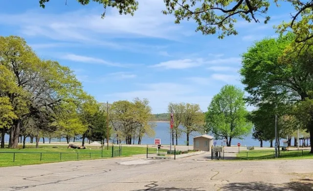 Silver Rabit RV Park at Keystone Lake