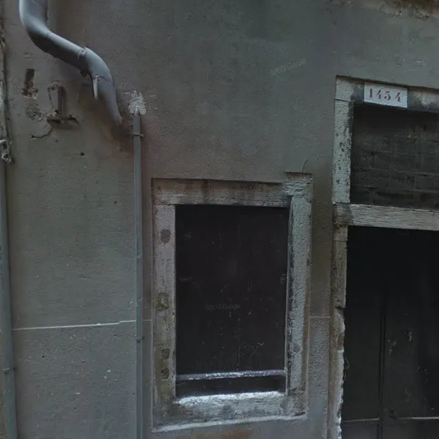 Camelia Cottage Rialto