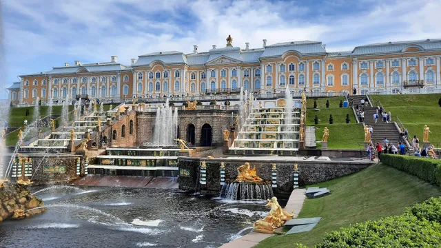 Scientific Archives of the State Museum-Reserve "Peterhof" |