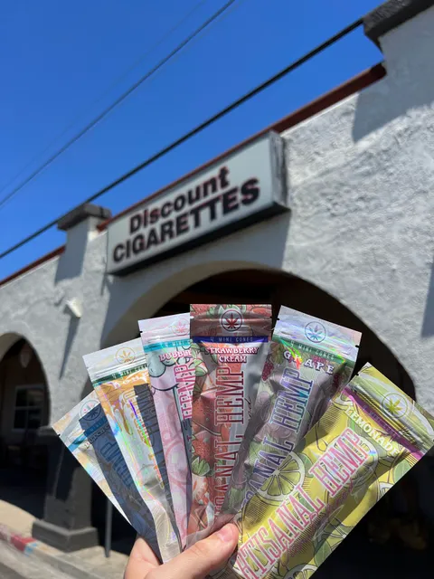 Discount Cigarette smoke shop