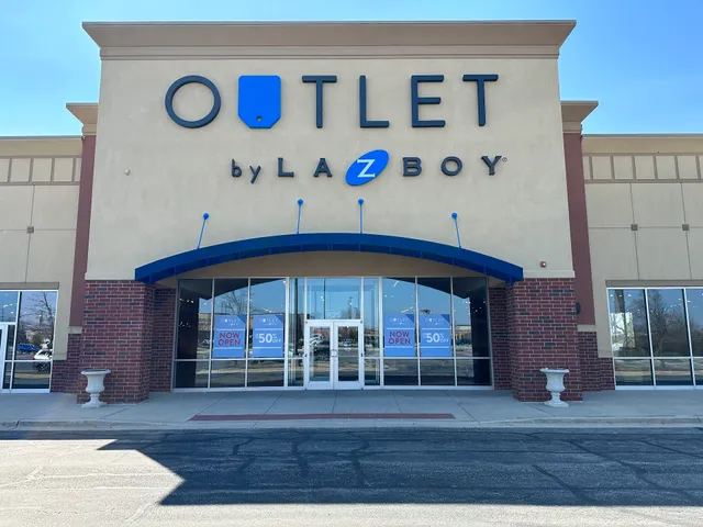 Outlet by La-Z-Boy
