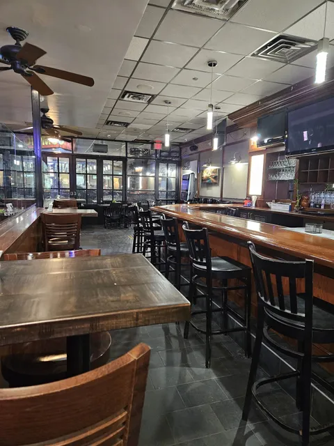 Dylan's Restaurant & Grill House