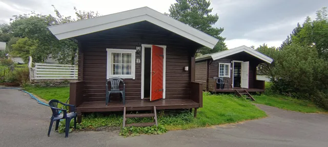 Midttun Motell & camping AS