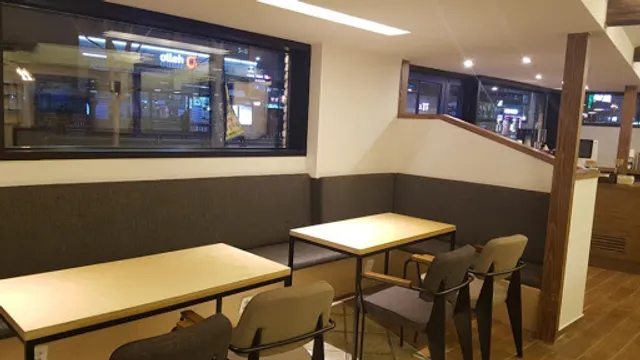 커피오피스 길건너점