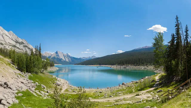 Medicine Lake Lookout