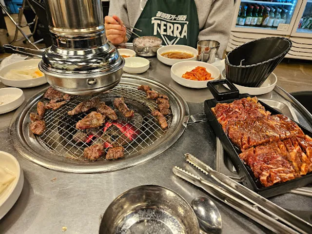 현방오백소갈비살