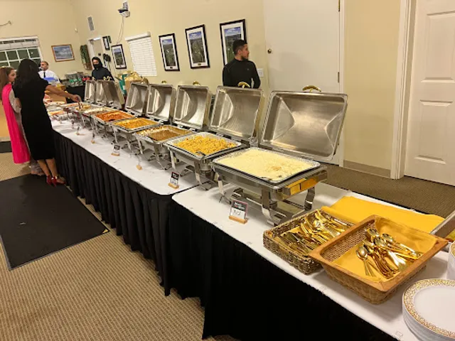 Mommy's Kitchen Indian Food & Pizza