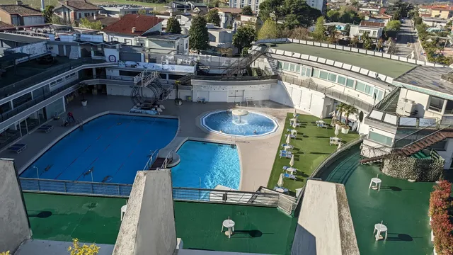 Alexander Palace Hotel