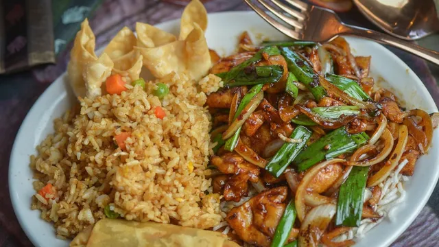 Nattha's Bann Thai Asian