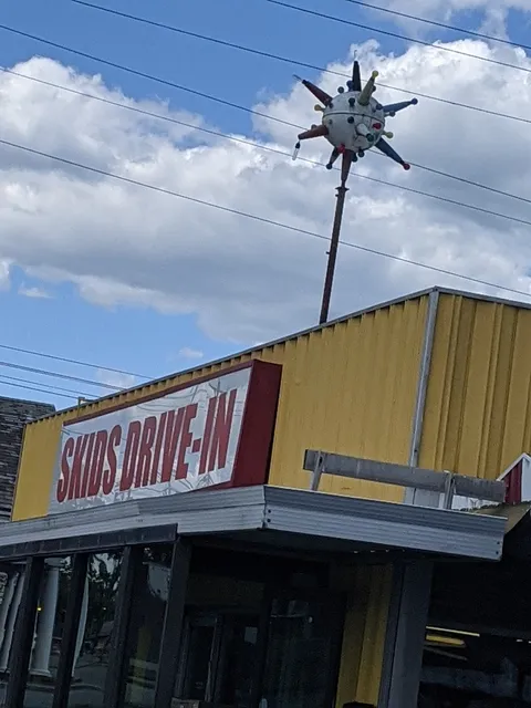 Skid's Drive-In