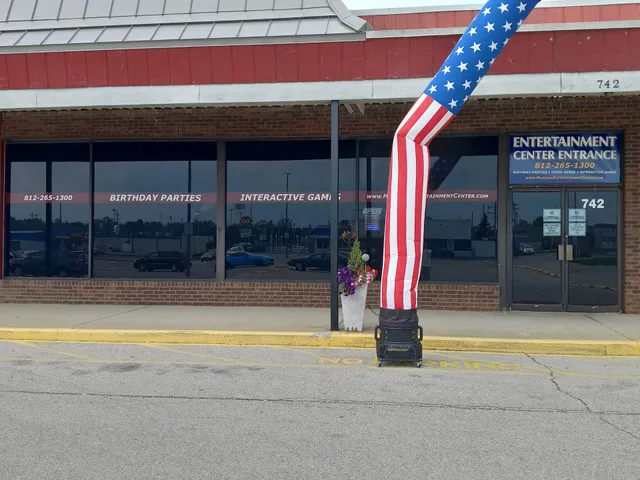 Madison 6 Entertainment Center