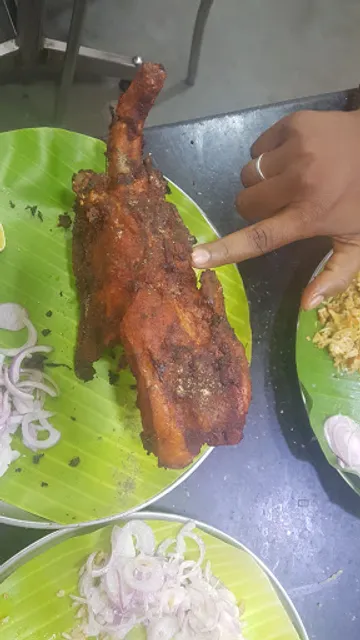 Thalappakattu Briyani And Fast Food