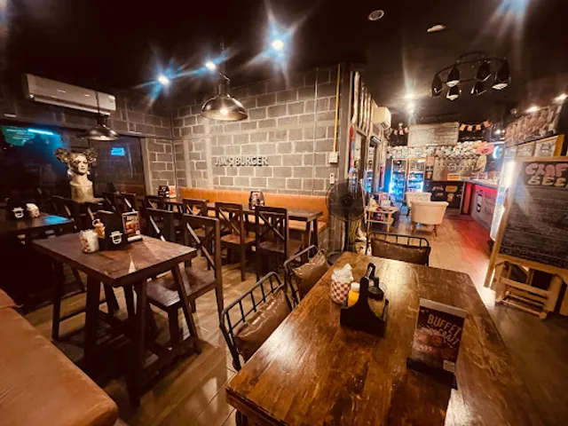 JIM's Burgers & Beers - Pakkred