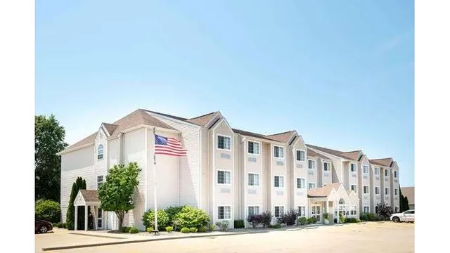 Microtel Inn & Suites by Wyndham Springfield